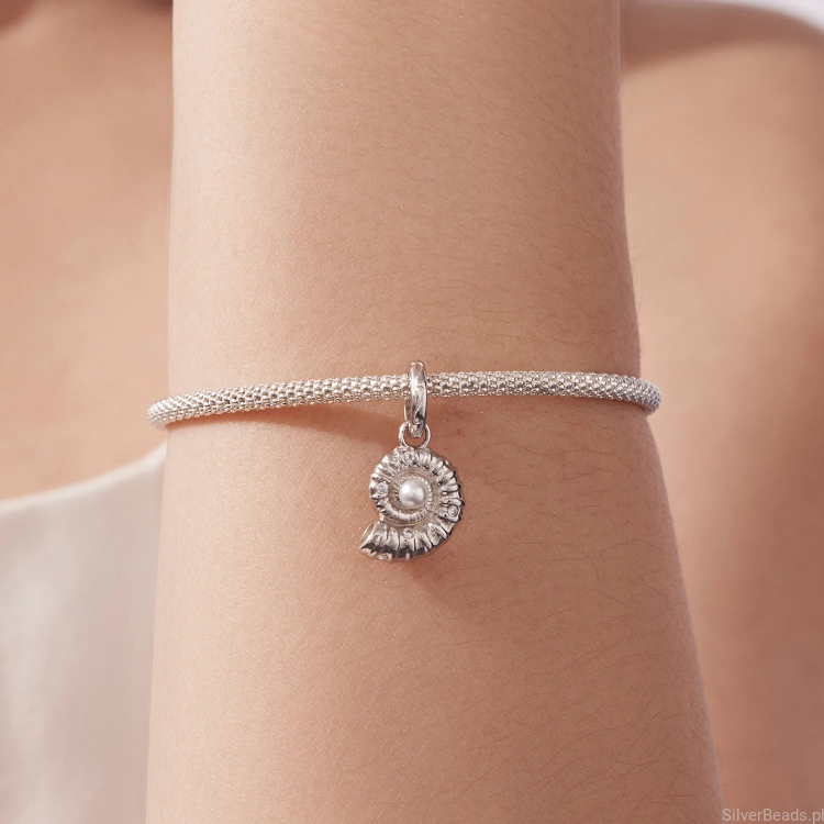 charms-perla-styl-naturalny.jpg