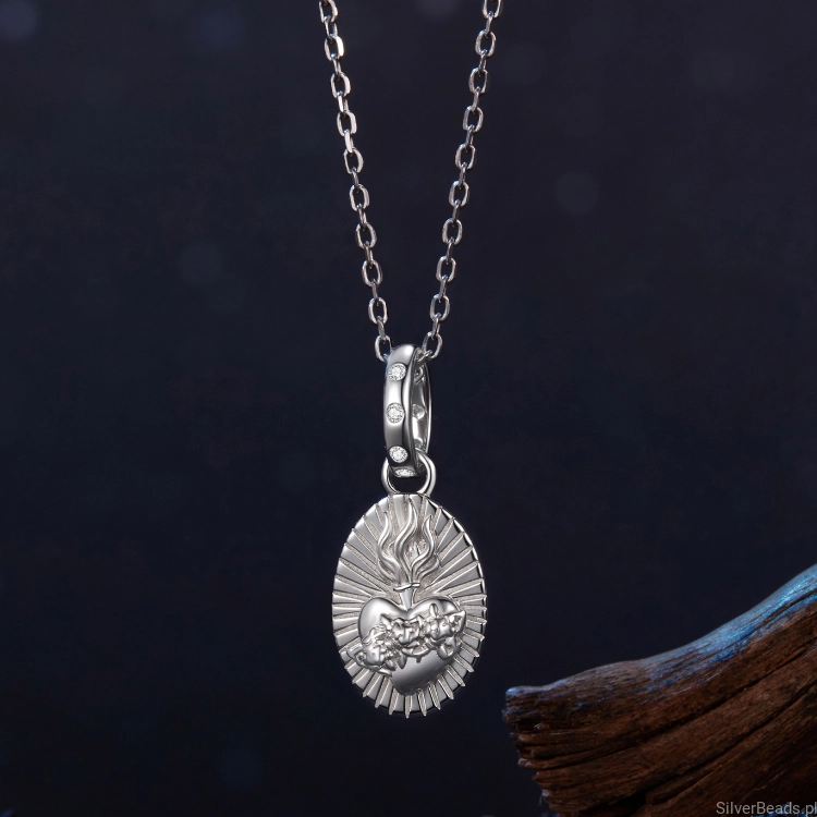 charms-serce-wiary-symbol.jpg