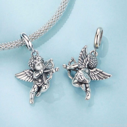 charms-cupid-z-lukiem-elegancka-zawieszka-srebro925-dla-kobiety.jpg