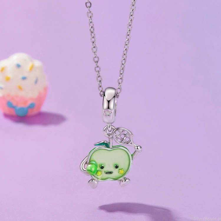 charms-jablko-z-pileczka-tenisowa-srebro.jpg