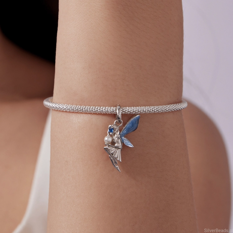 charms-wrozka-oryginalna-zawieszka-damska.jpg