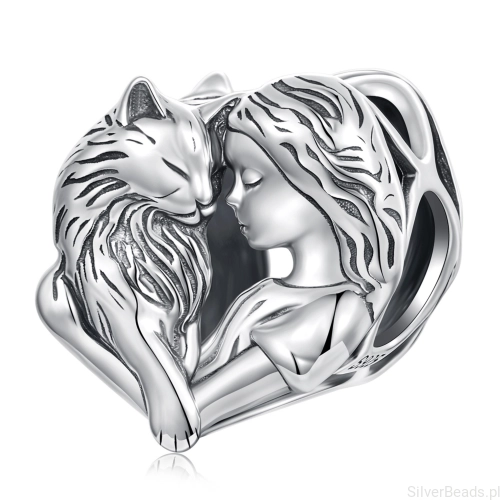charms-kobieta-z-kotem-bizuteria.jpg