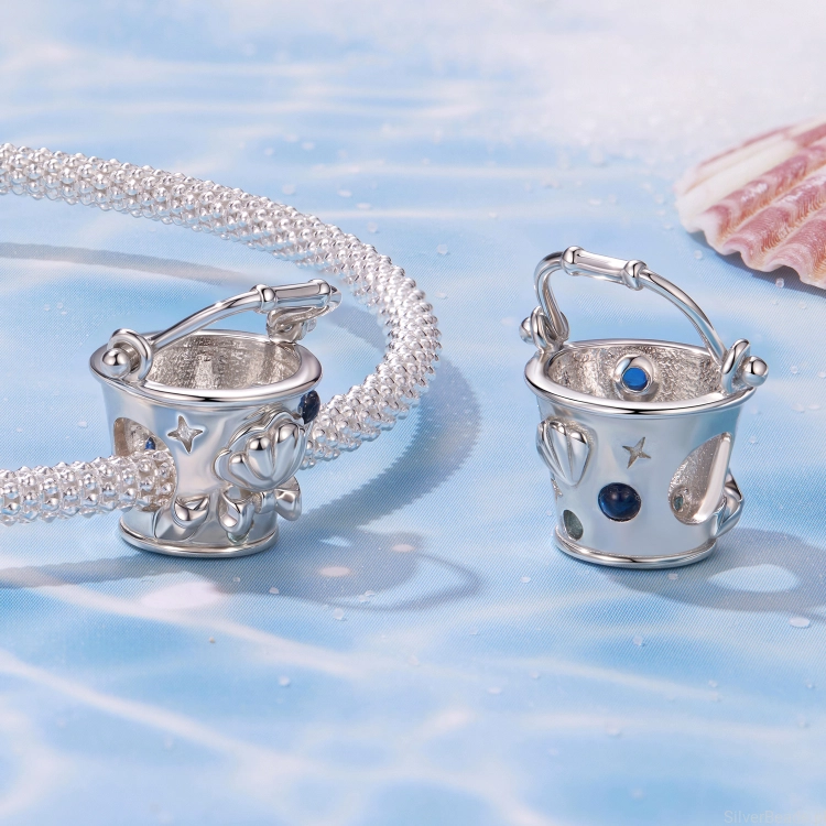 charms-lato-nad-oceanem.jpg