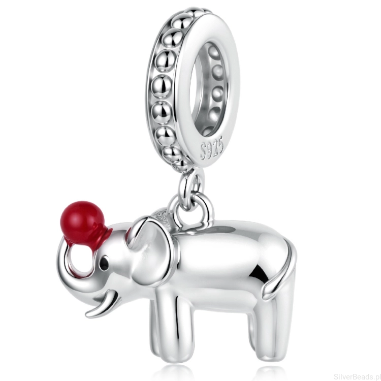 charms-slon-z-pilka.jpg