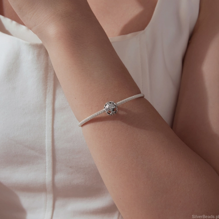 celtic-knot-charm-silver.jpg