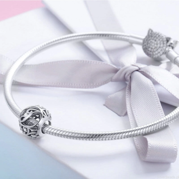 litera j charms koralik g020.jpg